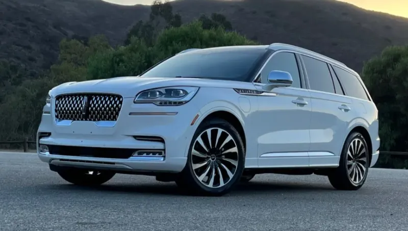 2025 Lincoln Aviator Redesign, Release Date, and Specs