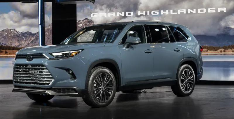 Toyota Grand Highlander Hybrid and PHEV confirmed for the United States